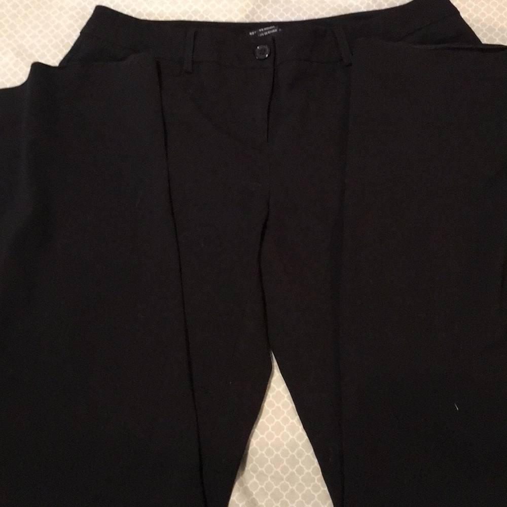 New York & Company stretch black pants